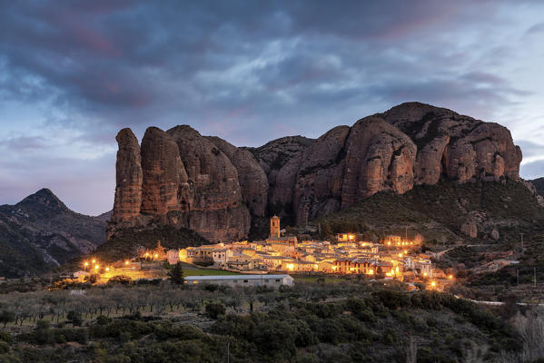 Aguero village with Mallets of Aguero at sunrise. Aguero, province of Huesca, Aragon, Spain, Europe