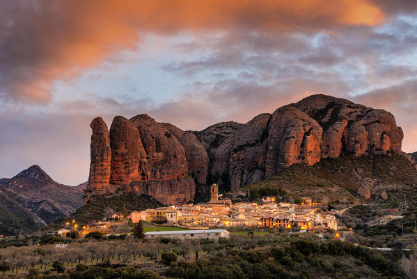 Aguero village with Mallets of Aguero at sunrise. Aguero, province of Huesca, Aragon, Spain, Europe