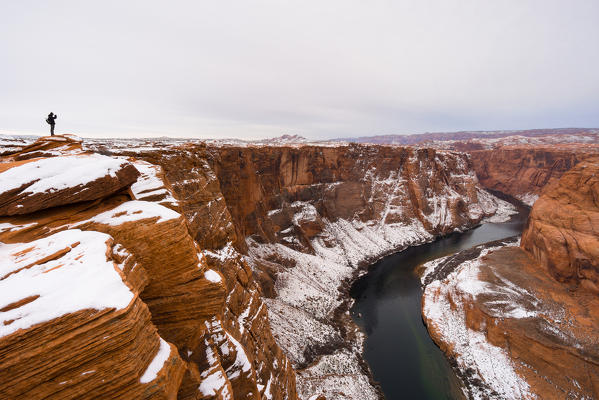 Horseshoe Bend in winter season, Glen Canyon Recreation Area, Page, Arizona, Usa
