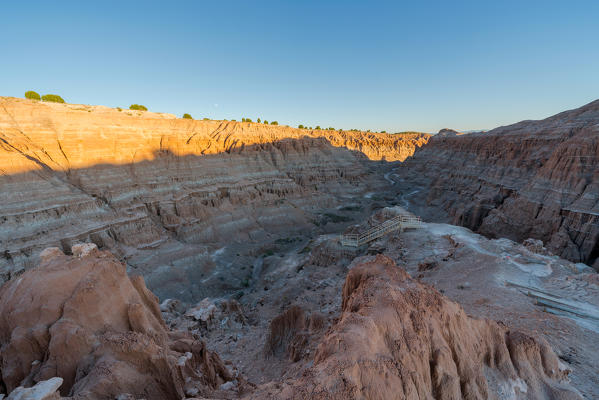 Sunset at Miller Point Overlook, Cathedral Gorge State Park, Panaca, Lincoln County, Nevada; Usa