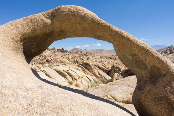 Mobius Arch in the Alabama Hills, Lone Pine, Inyo County, California, Usa