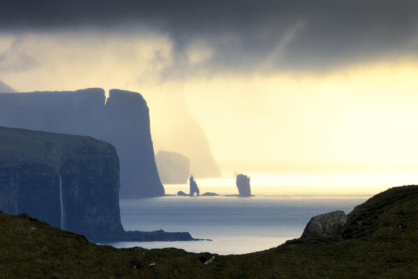 sunset at Risin og Kellingin, Sunda municipality, Eysturoy, Faroe Islands, Denmark, Scandinavia