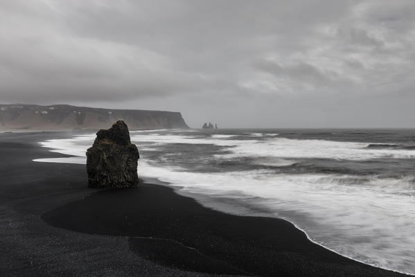 Reynisfjara black sand beach in winter, Vik I Myrdal, Sudurland, south Iceland, Iceland, Europe.