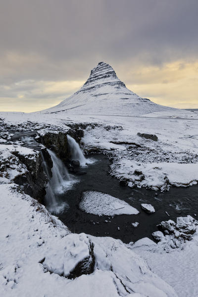 
Sunset at Kirkjufellsfoss and Kirkjufell mountain, Grundafjord, Vesturland, Western Iceland, Europe