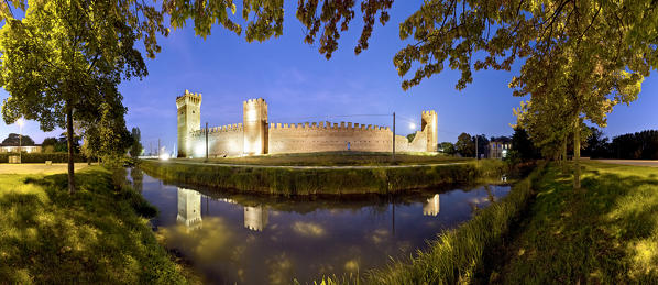 Twilight at the Scaliger castle in Villimpenta. Mantova province, Lombardy, Italy, Europe.