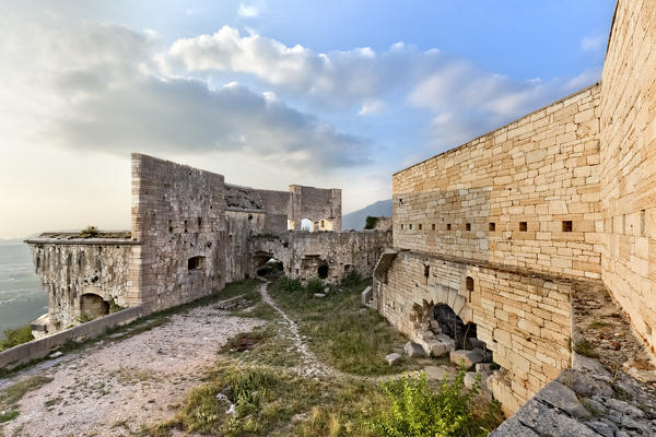 The Austrian Fort Mollinary. Monte, Verona provinces, Veneto, Italy, Europe.