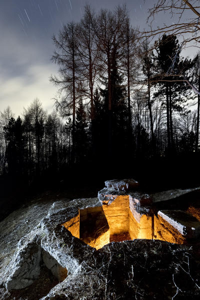 Vestiges of the Great War on Mount Zugna: this machine gun post was part of the Austro-Hungarian stronghold called 