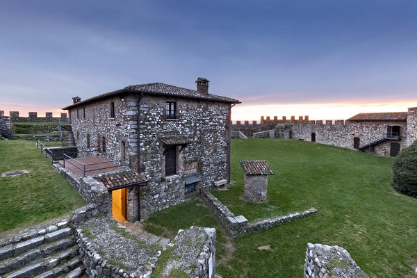 Rocca di Lonato: the Civic Ornithological Museum in the 