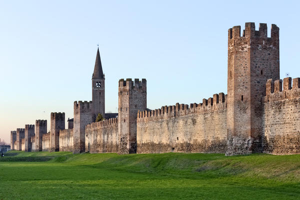 Montagnana: towers and walls are one of the best preserved examples of medieval military architecture in Europe. Padova province, Veneto, Italy, Europe.