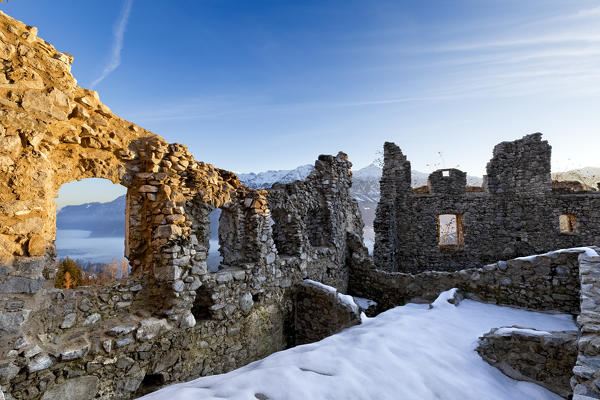 Medieval walls of the Castellalto castle. Telve, Valsugana, Trento province, Trentino Alto-Adige, Italy, Europe.