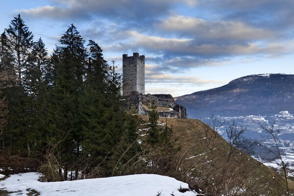 The ruins of Restor Castle rise from the woods of the Giudicarie. Duvredo, Comano Terme, Trento province, Trentino Alto-Adige, Italy, Europe. 