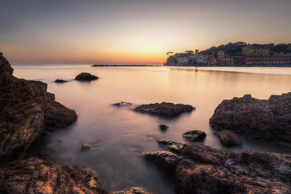 Long exposure and sunset on the Bay of Silence, Sestri Levante, municipality of Sestri Levante, Genoa province, Liguria, Italy, Europe