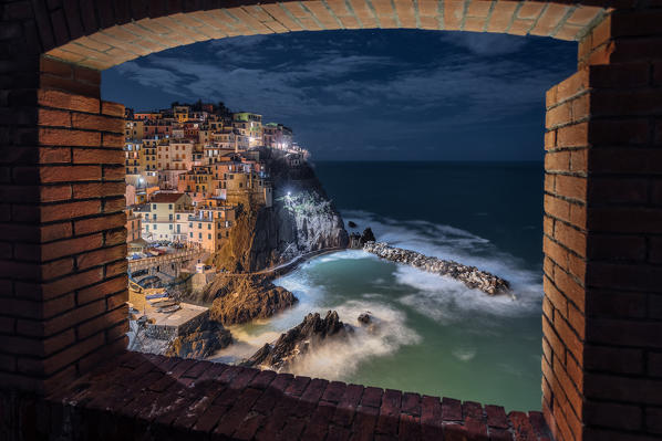 Night picture on the village of Manarola, Cinque Terre National Park, municipality of Riomaggiore, La Spezia province, Liguria district, Italy, Europe