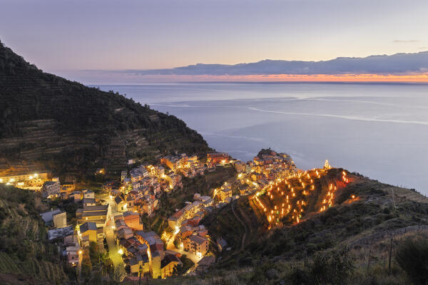 Manarola nativity scene, Cinque Terre National Park, municipality of Riomaggiore, La Spezia province, Liguria district, Italy, Europe