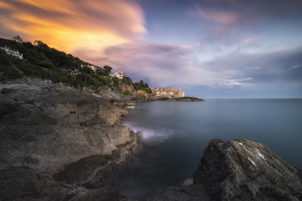 Long exposure at sunset on the cliff of Trigliano, village of Tellaro, municipality of Lerici, La Spezia province, Liguria district, Italy, Europe