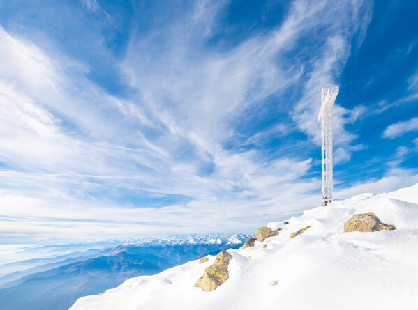 Quinseina, the cross on the summit, Quinseina, Valle Sacra, Canavese, Province of Turin, Piedmont, Italian alps, Italy