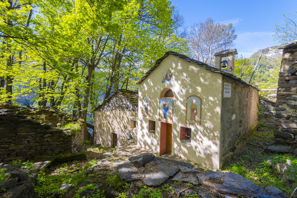 Abandoned village, Orco valley, Gran Paradiso National Park, Canavese, province of Turin, Piedmont, Italy