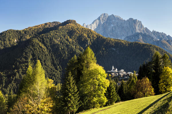 Colle Santa Lucia with Civetta mountain in the background, Veneto, Italy, Europe