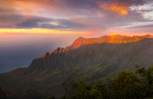 Na Pali coast State Wilderness area, north western side of Kauai island, Hawaii, USA