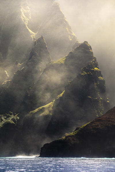 Na Pali coast State Wilderness area, north western side of Kauai island, Hawaii, USA