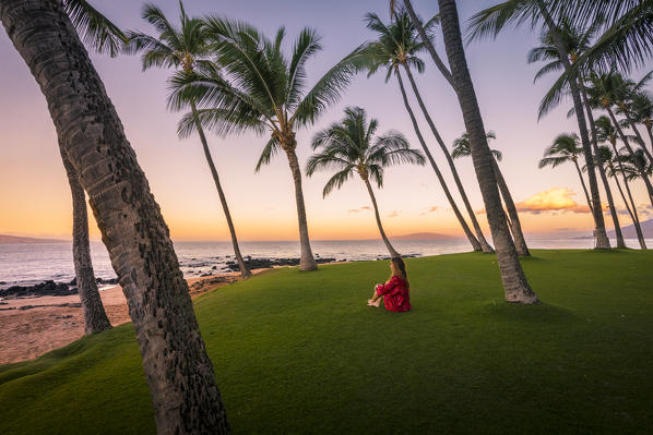 Sunrise in Kihei beach, Maui island, Hawaii, USA