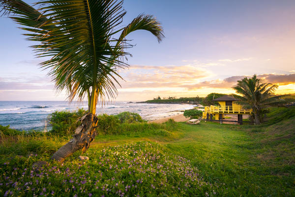 Sunrise in hookipa beack, Maui island, Hawaii, USA