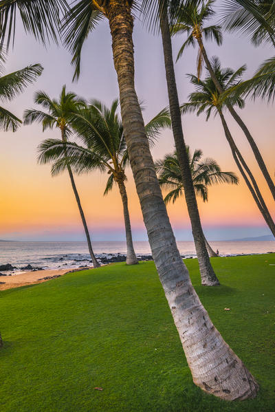 Sunrise in Kihei beach, Maui island, Hawaii, USA