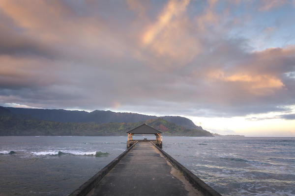 Sunrise in Hanalei beach, Kauai island, Hawaii, USA