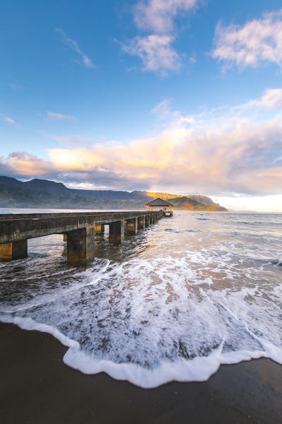 Sunrise in Hanalei beach, Kauai island, Hawaii, USA