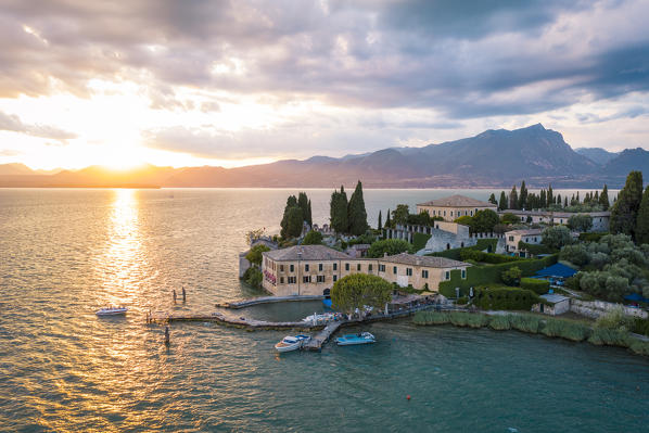 Punta San Vigilio, Garda, Garda Lake, Verona province, Veneto, Italy