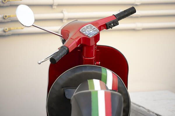 Piaggio Vespa with italian flag saddle, Garda, BVerona province, Veneto, Italy