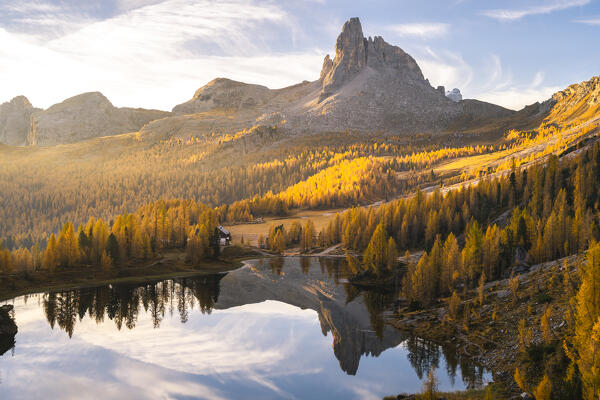 Sunrise at Federa Lake with autumnal colors; Cortina d'Ampezzo, Dolomites, Belluno province, Veneto, Italy.