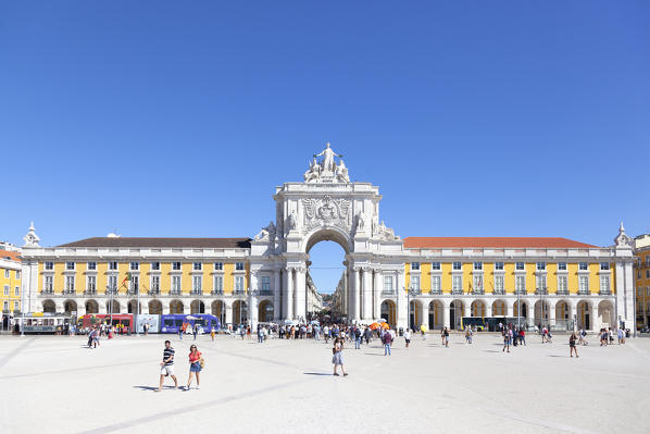 Praça do Comércio (Commerce Square) with Arco de Rua Augusta (Arch of Augusta Street), Baixa Neighborhood, Lisbon, Lisbon Metropolitan Area, Portugal 