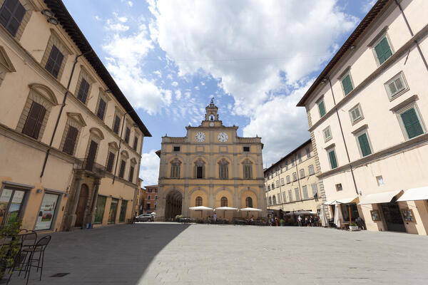 Palazzo del Podestà in Matteotti Square, Città di Castello, Perugia province, Umbria region, Italy.