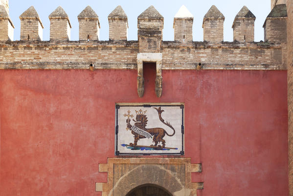Puerta del León (Gate of the Lion), Royal Alcazars of Seville, Seville, province of Seville, Andalusia, Spain