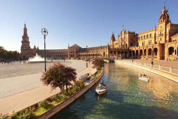 Plaza de España, Maria Luisa Park, Seville, province of Seville, Andalusia, Spain