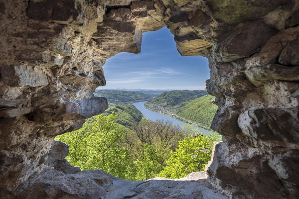 Schoenbühel-Aggsbach, Wachau, district of Melk, Lower Austria, Austria, Europe. View from the castle ruins Aggstein in the Danube valley