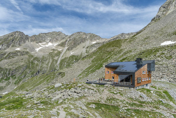 Selva dei Molini, province of Bolzano, South Tyrol, Italy, Europe. The Edelraut refuge in the Pfunderer Mountains