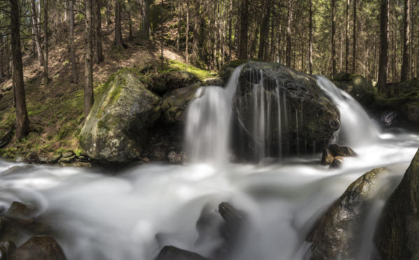 Lutago/Luttach, Aurina Valley, South Tyrol, Italy. The Pojen creek in the Aurina Valley