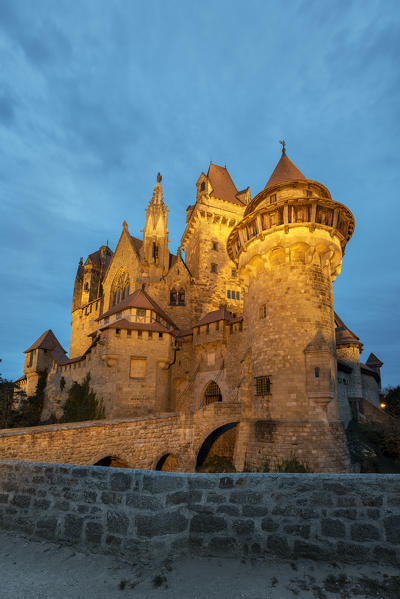 Leobendorf, district od Korneuburg, Lower Austria, Austria, Europe. Dusk at the Kreuzenstein castle (Burg Kreuzenstein)