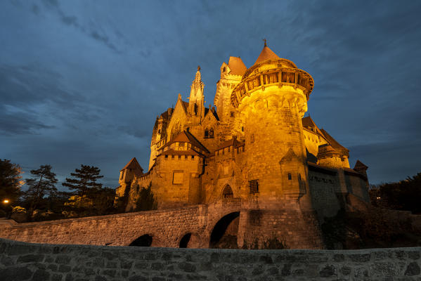 Leobendorf, district od Korneuburg, Lower Austria, Austria, Europe. Dusk at the Kreuzenstein castle (Burg Kreuzenstein)