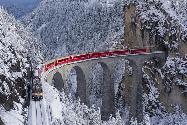 Bernina express ,Grigioni-Switzerland