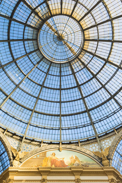 Milan,Lombardy,Italy
The view of the dome of the Vittorio Emanuele gallery