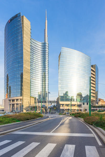 Milan, Lombardy, Italy. 
Streets of Milan with view of Unicredit Towers