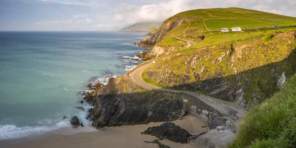 Coumeenoole beach (Slea Head), Dingle peninsula, County Kerry, Munster province, Ireland, Europe.