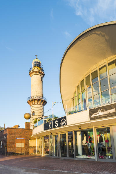 Warnemünde, Rostock, Baltic coast, Mecklenburg-Western Pomerania, Germany. Lighthouse and Teepott Building.