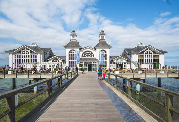 Sellin pier, Rugen Island, Baltic coast, Mecklenburg-Western Pomerania, Germany.