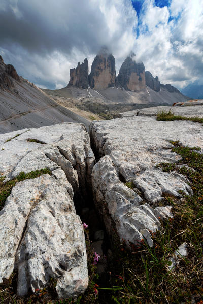Europe, Italy, Dolomites, Belluno, Bolzano. Tre Cime di Lavaredo