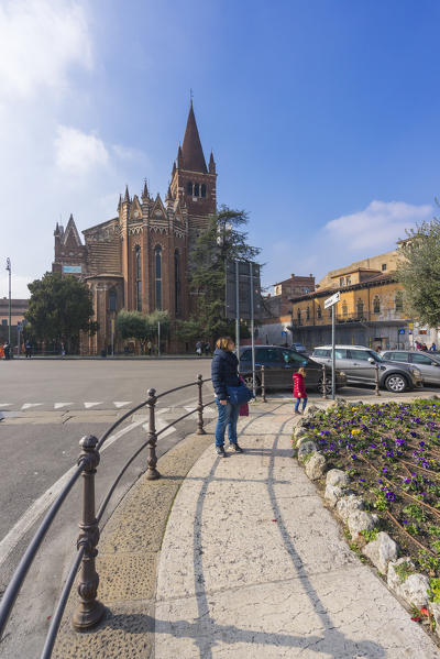 Verona, Veneto, Italy. The church of San Fermo Maggiore