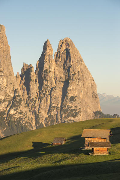 Alpe di Siusi/Seiser Alm, Dolomites, South Tyrol, Italy. Sunrise on the Alpe di Siusi